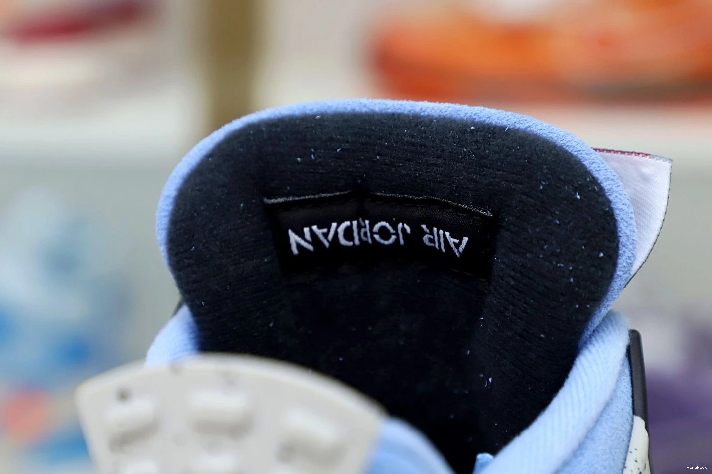 JORDAN 4 AIR BLUE UNIVERSITY 0812